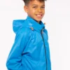 Mac-in-a-Sac-KidsMiniJacket-Ocean9 MIAS ORIGIN KIDS OCEAN BLUE on the model close up