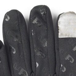 Ultimate Performance Ultimate Gloves finger closeup