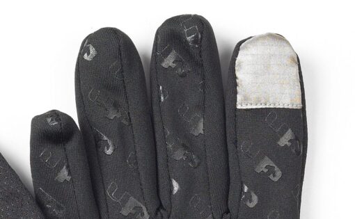Ultimate Performance Ultimate Gloves finger closeup