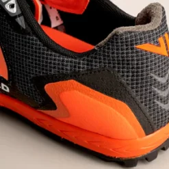 VJ BOLD X metal studded elite runners orienteering shoes heel close up