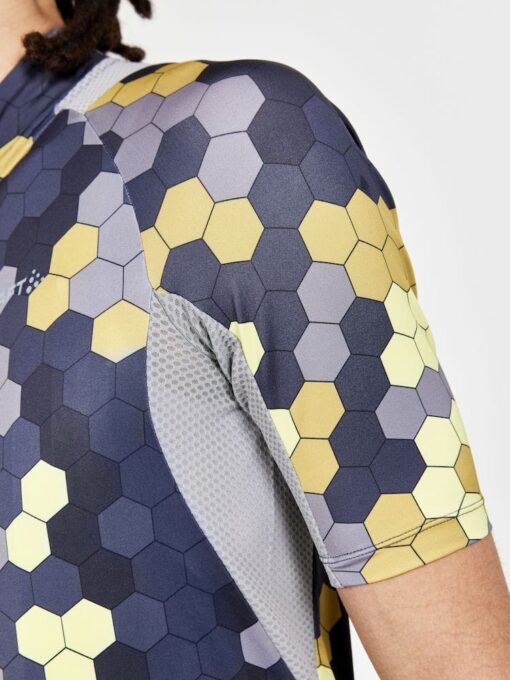 CRAFT Adv Endur Graphic Jersey Men detail closeup
