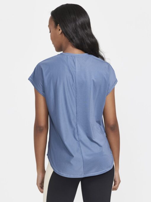 CRAFT CORE Essence SS Tee Women closeup1, flow back