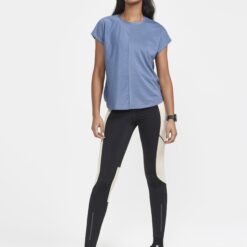 CRAFT CORE Essence SS Tee Women closeup1, flow