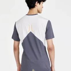 CRAFT PRO Hypervent Short Sleeve Tee Men - on the model back