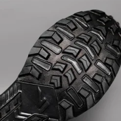 VJ Speedhiker - a fusion of a trail running and a hiking shoe - close-up