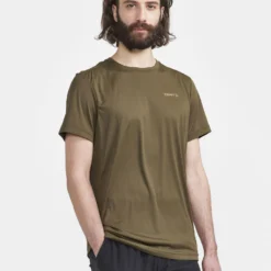 CRAFT CORE Essence Short Sleeve Tee Men - on the model front