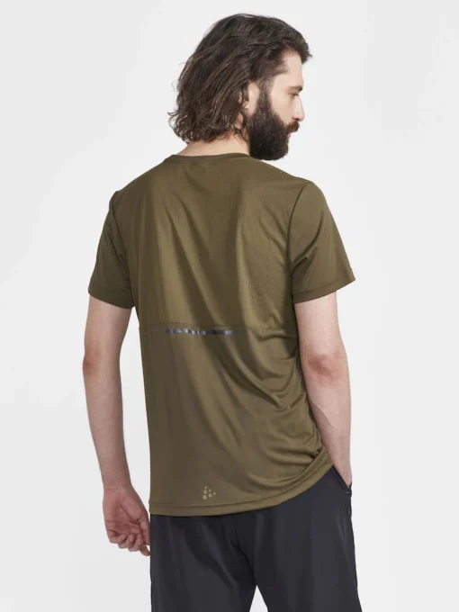 1912451-671000_CoreEssenceSSTeeM_Closeup2 CRAFT CORE Essence Short Sleeve Tee Men - on the model back