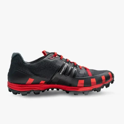 VJ IRock4 - Aggressive grip, now with soft anti-slip heel - fitlock system from the side