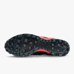 VJ IRock4 - Aggressive grip, now with soft anti-slip heel - rubber studs