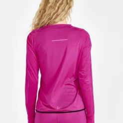 craft pro hypervent wind long sleeve t-shirt women's on the model back