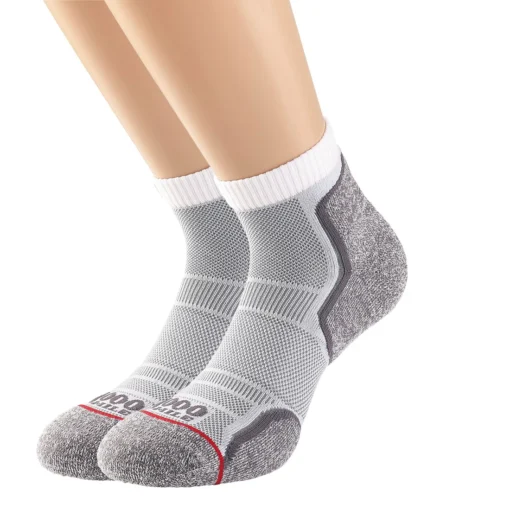 The 1000 Mile Run Anklet Single Layer Sock (Twin Pack) - is soft, breathable and comfortable to keep feet protected and supported during running.