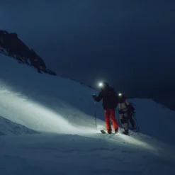 stay-safe-in-challenging-environments