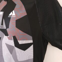 TRUE-STORY PRO o-shirt Short Sleeve Grey (logo detail)