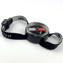 str8 first wrist compass - black
