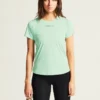 craft_CoreEssenceSSTee2W_plexi craft Core Essence Short Sleeve Tee 2 women colour-plexi - front on the model