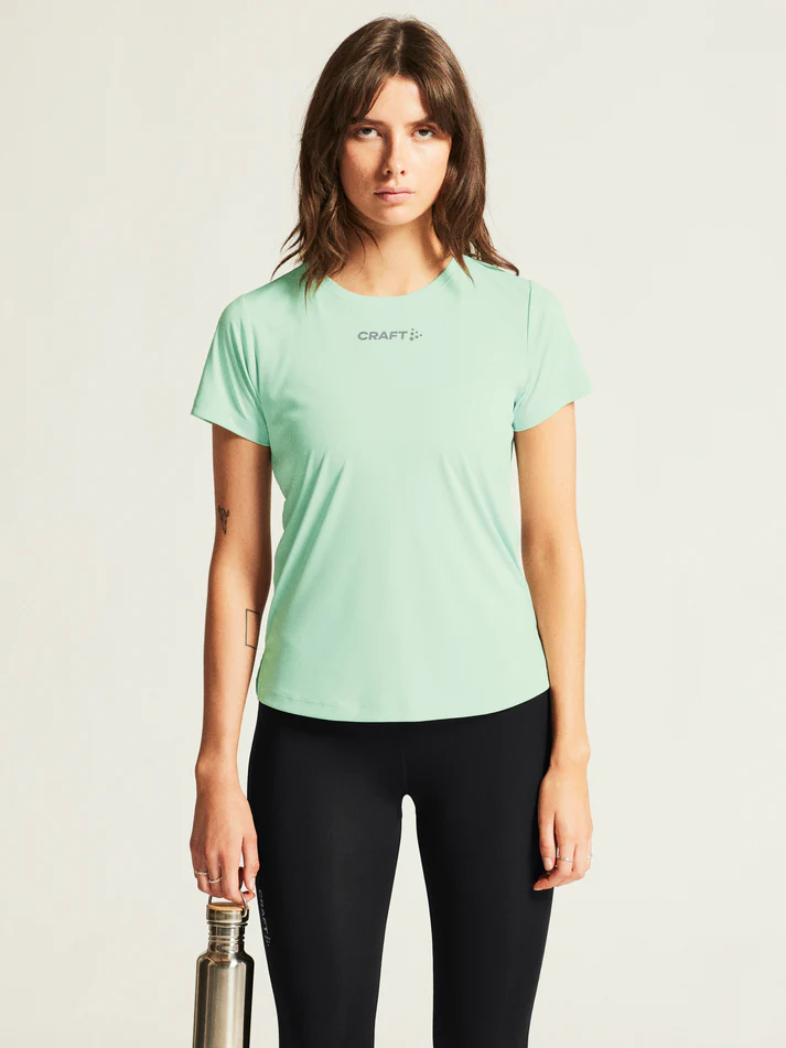 craft Core Essence Short Sleeve Tee 2 women colour-plexi - front on the model