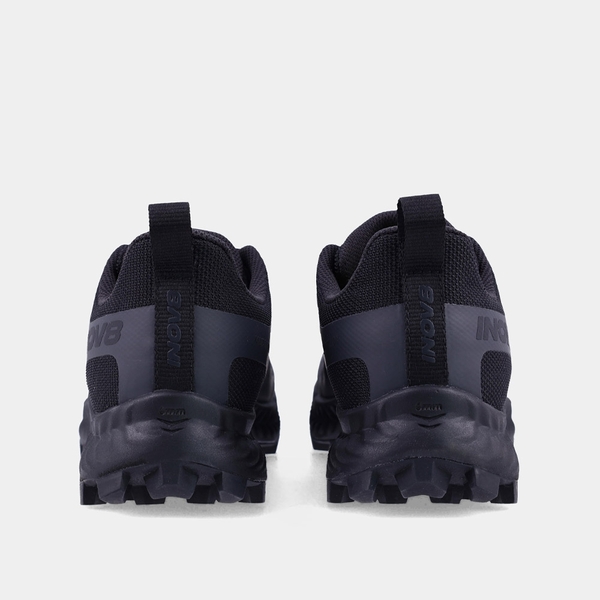 Rear view of INOV8 Mudtalon V2 men’s trail shoe heel Black