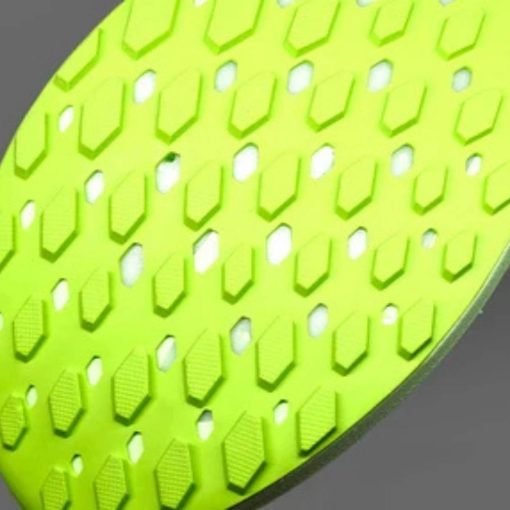 VJ-FZN-Aerofly-white-green-trail-running-shoes-detail2 VJ FZN Aerofly lightweight rubber outsole with 3 mm trail lugs