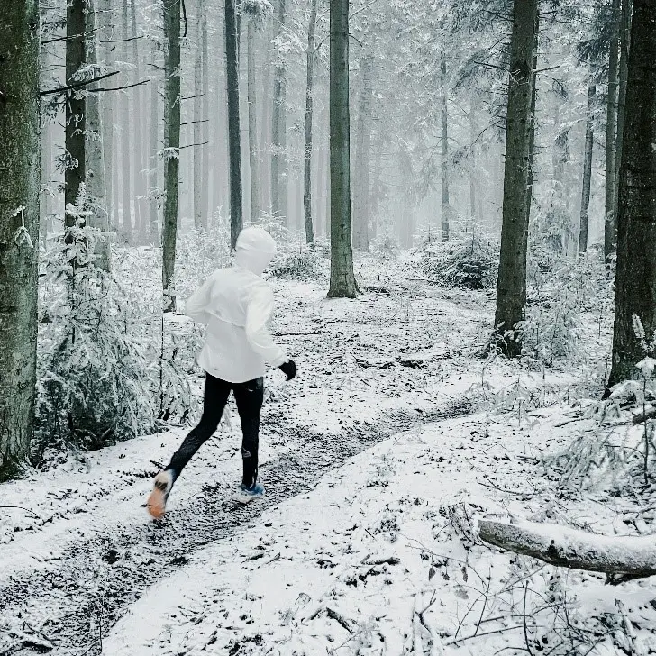 What to Wear Running in Cold Weather